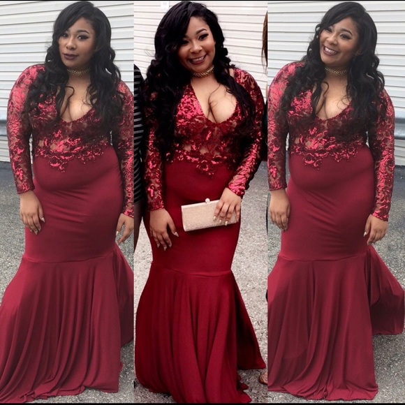 Prom Dress - Picture 1 of 5